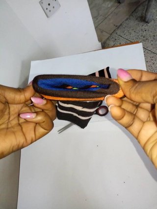 Jerin abubuwa da zaku iya yi da kanku: Abun kama gashi